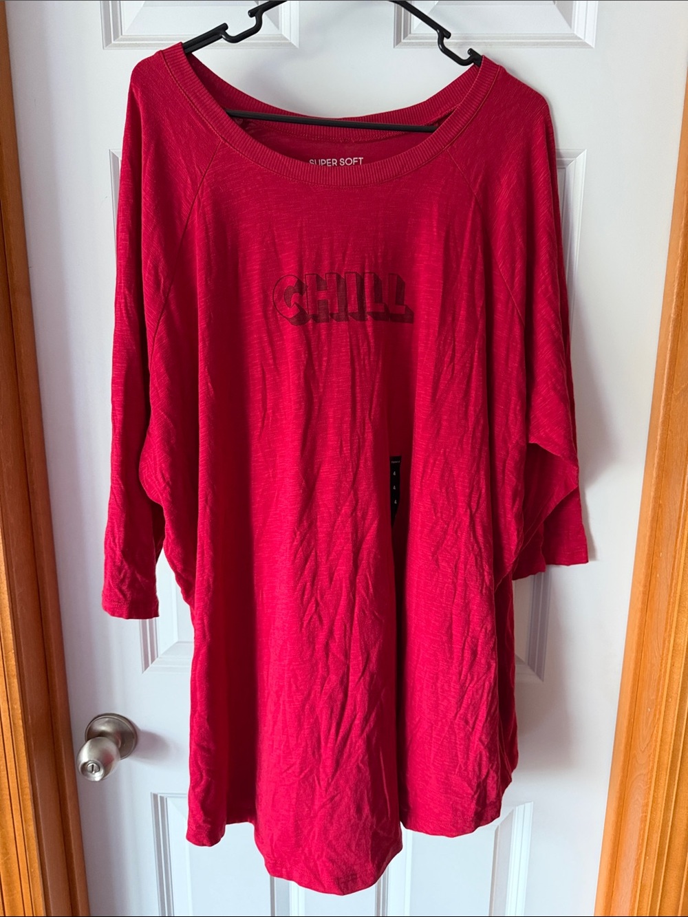 torrid NWT 4x Red 3/4 Sleeve 'CHILL' Tunic Top